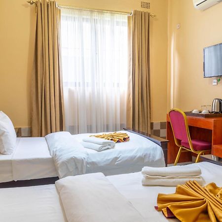 Nyamfinzi Hotel Chipata Kültér fotó