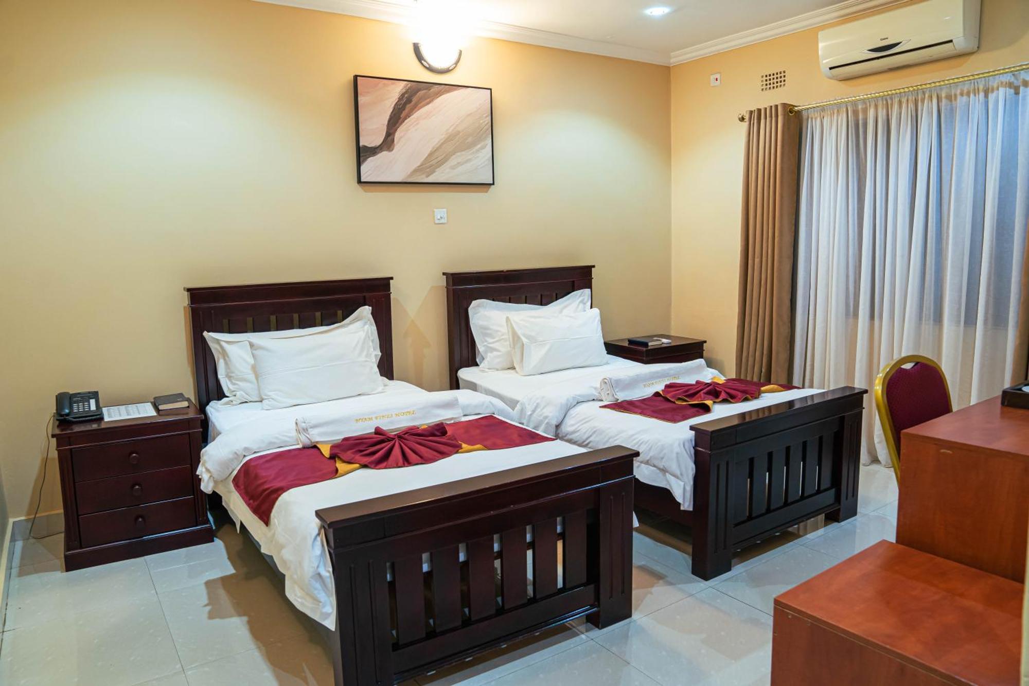 Nyamfinzi Hotel Chipata Kültér fotó