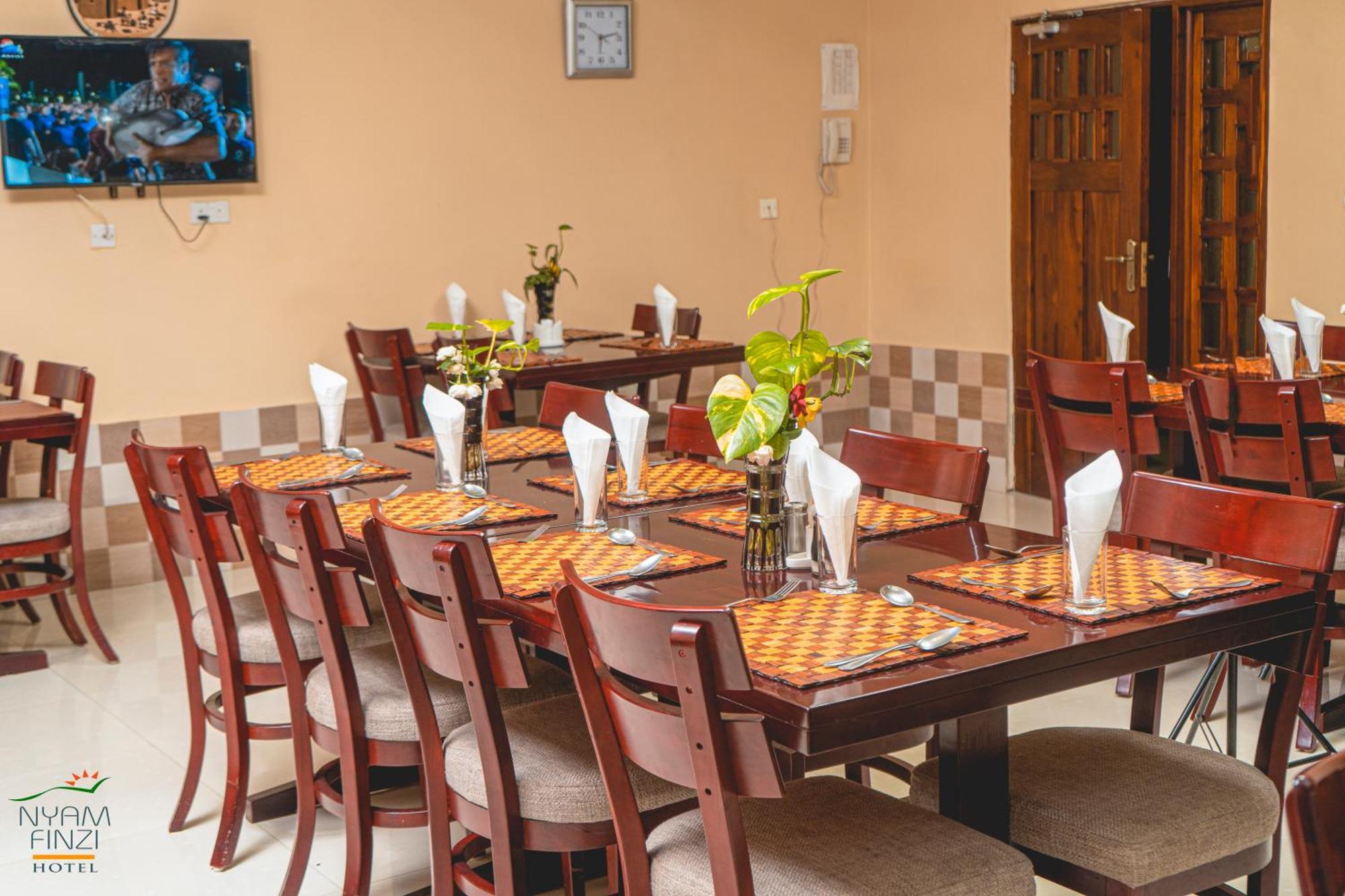Nyamfinzi Hotel Chipata Kültér fotó